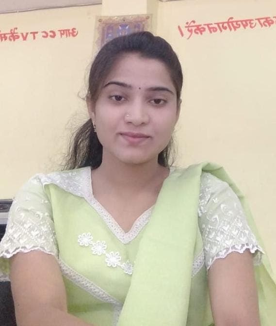 Neha Mam - SSC & Banking Exam Coach